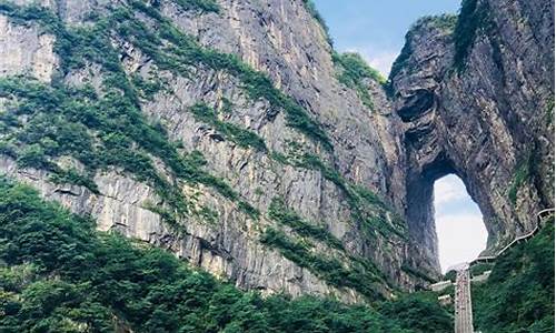 张家界天门山景点介绍_张家界天门山景点介